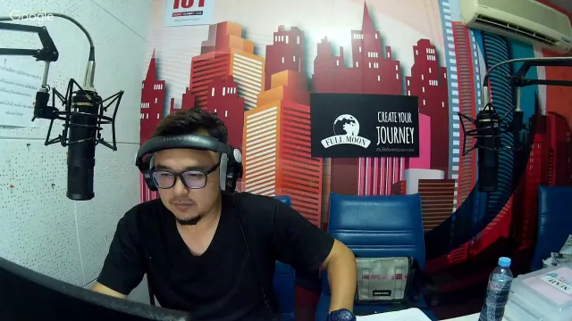 The Shock 13 Radio 20-1-60 (Official By The Shock)ขวัญ น้ำมันพราย