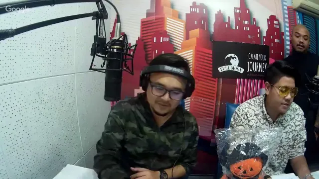 The Shock 13 Radio 28-4-61 (Official By The Shock) ขวัญ น้ำมันพราย