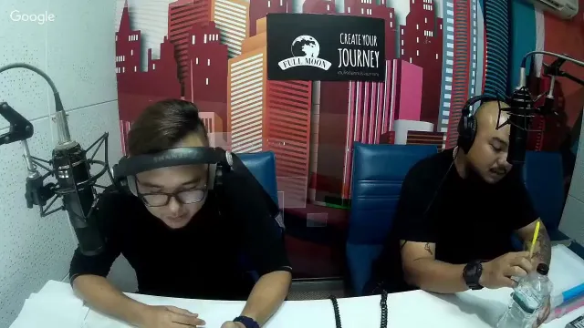 The Shock 13 Radio 08-08-60 (Official By The Shock) ขวัญ น้ำมันพราย