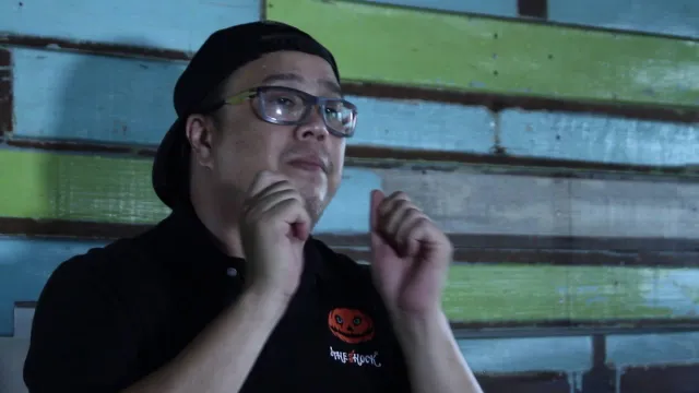 The Shock Story รุ่นใหญ่ / เอ๊ด The Shock
