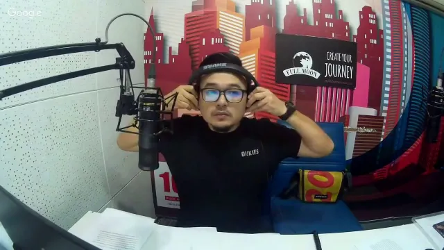 The Shock 13 Radio 12-7-61 (Official By The Shock) ขวัญ น้ำมันพราย